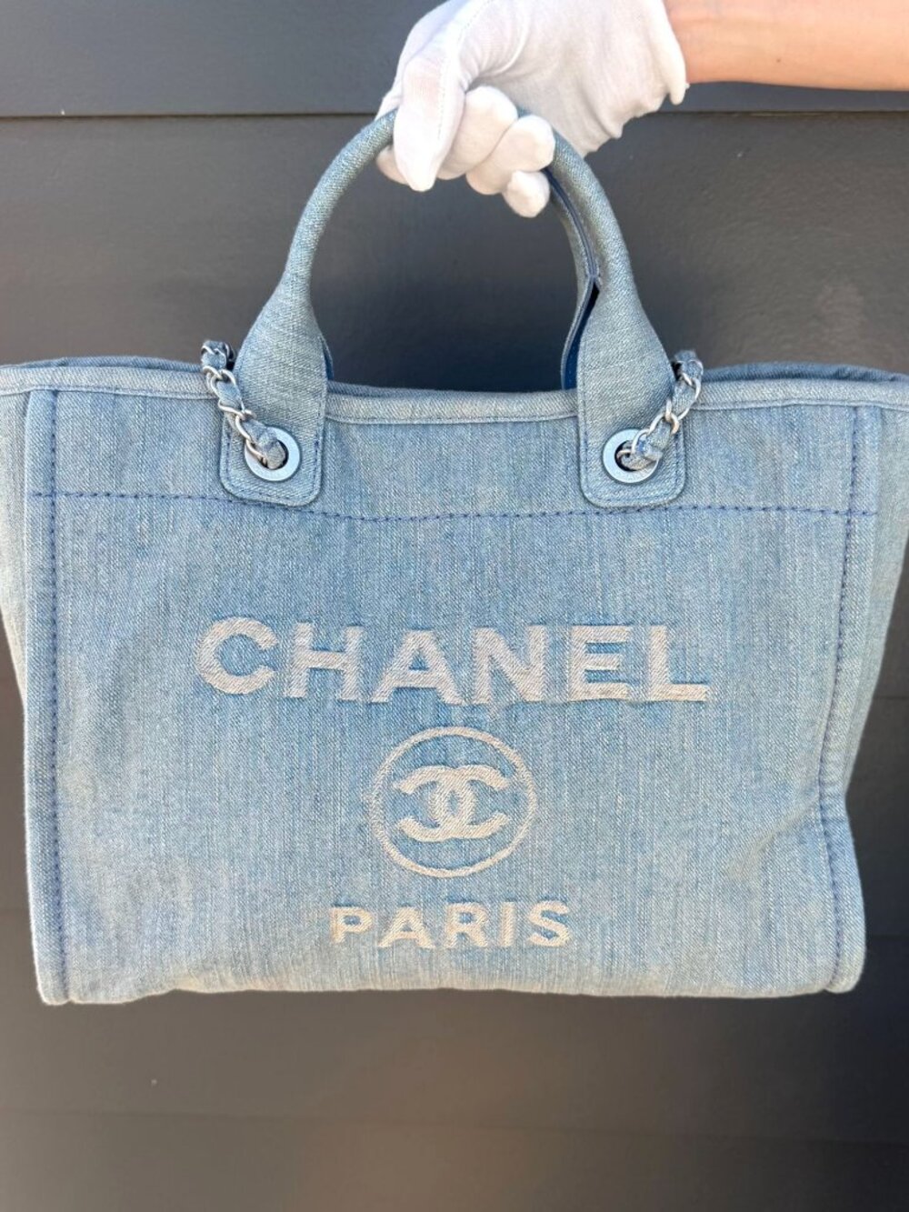 CHANEL Light Blue Denim Medium Deauville Logo Tote Bag SHW - Picture 4 of 16